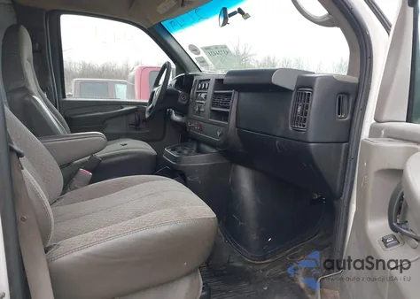 2010 Chevrolet Express 2500 Work Van from USA, damaged, VIN 1GCZGFBA6A1177756